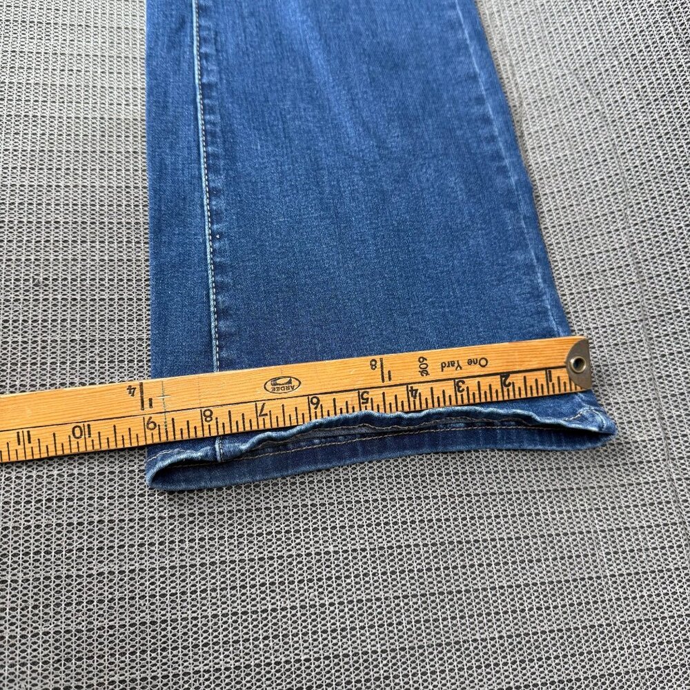 Levis Womens W32 L32 Blue Curvy Bootcut Mid-Rise Denim Jeans Stretch - Picture 9 of 13